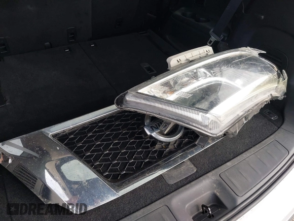 2016 Nissan Pathfinder SV with VIN 5N1AR2MM6GC620861, listed as a IAAI auction lot 40501234 with 107,424 mi miles and . Bid and sale history available at DreamBid. Image 12.