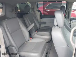 2011 Volkswagen Routan SE with VIN 2V4RW3DG1BR766767, listed as a IAAI auction lot 42036433 with 169,489 mi miles. Bid and sale history available at carsss.com. Image 8.