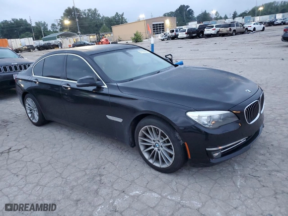 2013 BMW 7 Series 750i xDrive with VIN WBAYB6C55DC998073, listed as a Copart auction lot 67552004 with 0 mi miles and Salvage Title. Bid and sale history available at carsss.com. Image 4.