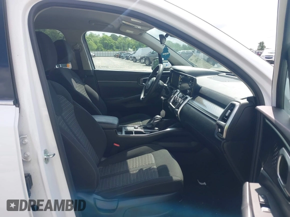 2021 Kia Sorento LX z VIN 5XYRG4LC6MG022343, wystawiony jako IAAI lot #42139411 z przebiegiem 67 266 mil mil oraz . Historia ofert i sprzedaży dostępna na DreamBid. Obrazek 5.