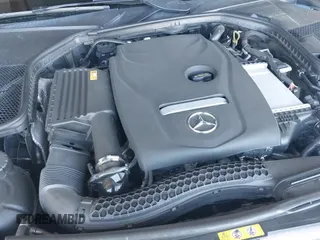 2018 Mercedes-Benz C 300 z VIN 55SWF4JB9JU248104, wystawiony jako IAAI lot #42988445 z przebiegiem 78 552 mil mil oraz . Historia ofert i sprzedaży dostępna na DreamBid. Obrazek 19.