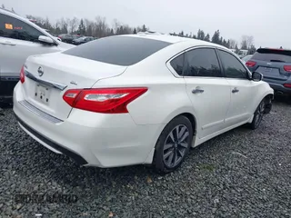 2016 Nissan Altima SV with VIN 1N4AL3AP3GC152359, listed as a IAAI auction lot 41681963 with 70,609 mi miles and . Bid and sale history available at DreamBid. Image 4.