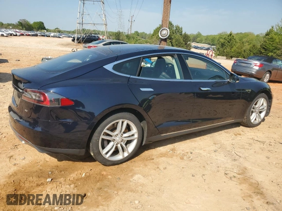 2014 Tesla Model S 60 with VIN 5YJSA1S11EFP56866, listed as a Copart auction lot 53020975 with 149,408 mi miles and Clean Title. Bid and sale history available at DreamBid. Image 3.
