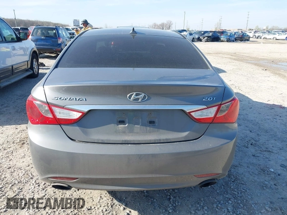 2013 Hyundai Sonata Limited with VIN 5NPEC4AB1DH585765, listed as a IAAI auction lot 42000032 with 179,490 mi miles and . Bid and sale history available at DreamBid. Image 16.