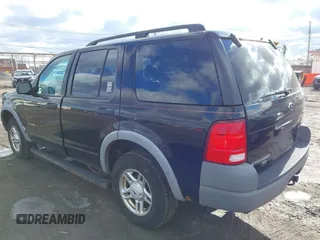 2002 Ford Explorer XLS z VIN 1FMZU72K62ZC99376, wystawiony jako IAAI lot #41721602 z przebiegiem 189 132 mil mil oraz . Historia ofert i sprzedaży dostępna na DreamBid. Obrazek 3.