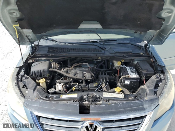 2009 Volkswagen Routan SE with VIN 2V8HW34179R582661, listed as a Copart auction lot 76976364 with 0 mi miles and Salvage Title. Bid and sale history available at carsss.com. Image 12.