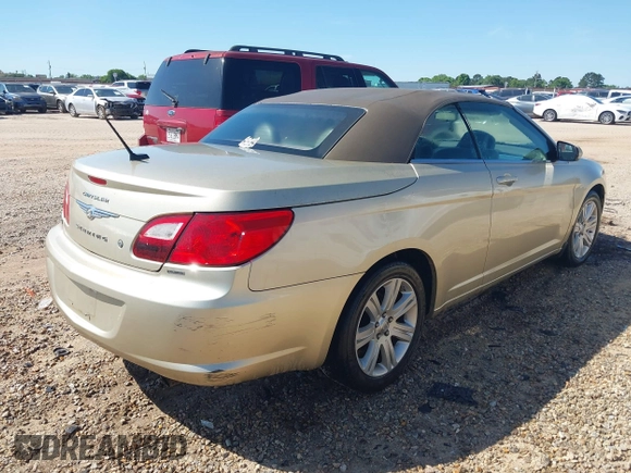 2010 Chrysler Sebring Touring z VIN 1C3BC5ED3AN172492, wystawiony jako IAAI lot #42186030 z przebiegiem 203 041 mil mil oraz . Historia ofert i sprzedaży dostępna na DreamBid. Obrazek 4.