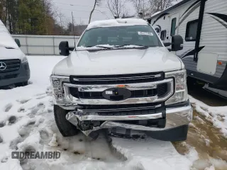 2022 Ford F-250 XL with VIN 1FT7X2B68NED37016, listed as a Copart auction lot 45177185 with 38,308 mi miles and Salvage Title. Bid and sale history available at DreamBid. Image 5.