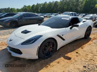 2016 Chevrolet Corvette 3LT z VIN 1G1YF2D70G5100206, wystawiony jako Copart lot #52428455 z przebiegiem 42 870 mil mil oraz Szkoda całkowita • Salvage title. Historia ofert i sprzedaży dostępna na DreamBid. Obrazek 1.