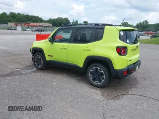 2017 Jeep Renegade Trailhawk with VIN ZACCJBCB4HPF39469, listed as a IAAI auction lot 42503660 with 119,221 mi miles and . Bid and sale history available at DreamBid. Image 3.