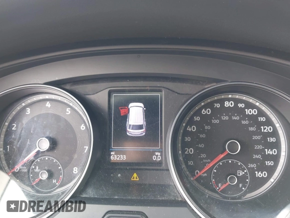 2019 Volkswagen Atlas SE z VIN 1V2UR2CA6KC580992, wystawiony jako IAAI lot #41902265 z przebiegiem 63 233 mil mil oraz . Historia ofert i sprzedaży dostępna na DreamBid. Obrazek 7.