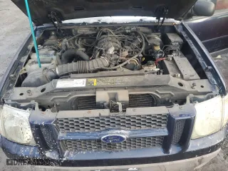 2002 Ford Explorer Sport XLS with VIN 1FMZU70E62UD52863, listed as a Copart auction lot 88308305 with 181,081 mi miles and Salvage Title. Bid and sale history available at carsss.com. Image 12.