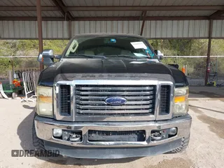 2010 Ford Super Duty F-250 SRW XL with VIN 1FTSW2BR8AEB13472, listed as a IAAI auction lot 41886252 with 237,264 mi miles. Bid and sale history available at carsss.com. Image 6.