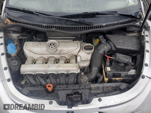 2007 Volkswagen New Beetle Coupe with VIN 3VWPG31C47M510263, listed as a Copart auction lot 47728275 with 142,248 mi miles and Salvage Title. Bid and sale history available at carsss.com. Image 12.