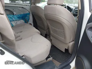 2008 Toyota RAV4 Ltd with VIN JTMBD31V885167715, listed as a IAAI auction lot 42160981 with 186,171 mi miles. Bid and sale history available at carsss.com. Image 8.