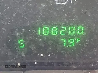 2004 Ford Expedition XLT with VIN 1FMPU16W24LB15591, listed as a IAAI auction lot 41765842 with 188,200 mi miles. Bid and sale history available at carsss.com. Image 15.