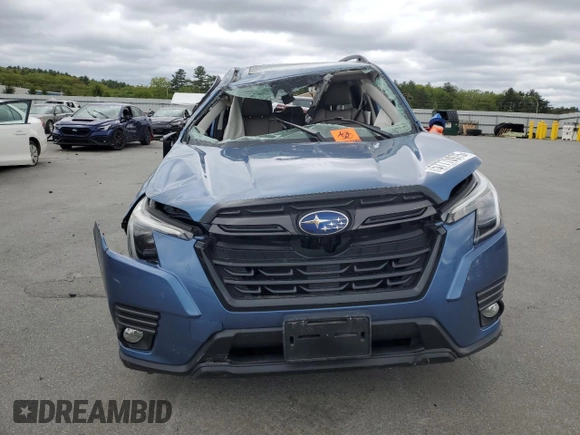 2023 Subaru Forester Limited with VIN JF2SKAPC0PH548604, listed as a Copart auction lot 57770975 with Not provided miles and Salvage title. Bid and sale history available at DreamBid. Image 5.