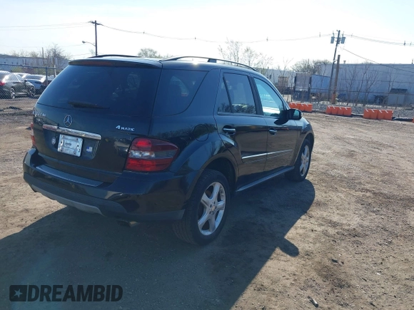 2008 Mercedes-Benz M 320 CDI with VIN 4JGBB22E98A302282, listed as a IAAI auction lot 42048733 with 273,265 mi miles and . Bid and sale history available at DreamBid. Image 4.