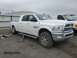 2016 Ram 2500 Laramie z VIN 3C6UR5NL3GG229955, wystawiony jako Copart lot #53573345 z przebiegiem 177 314 mil mil oraz Szkoda całkowita • Salvage title. Historia ofert i sprzedaży dostępna na DreamBid. Obrazek 4.
