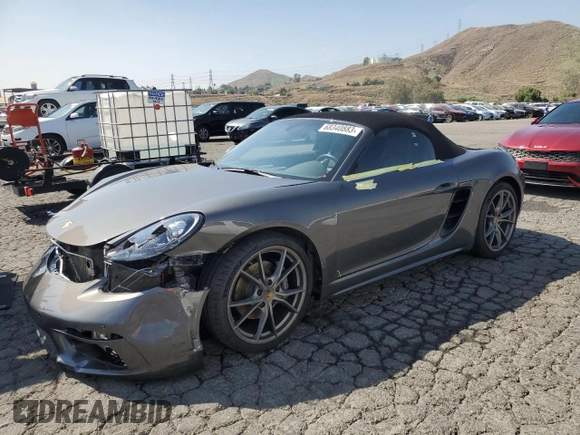 2019 Porsche 718 Boxster z VIN WP0CA2A80KS211281, wystawiony jako Copart lot #68340883 z przebiegiem 27 151 mil mil oraz . Historia ofert i sprzedaży dostępna na DreamBid. Obrazek 1.