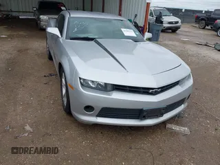 2015 Chevrolet Camaro LS z VIN 2G1FB1E32F9188329, wystawiony jako IAAI lot #42205113 z przebiegiem Nie podano mil oraz . Historia ofert i sprzedaży dostępna na DreamBid. Obrazek 1.