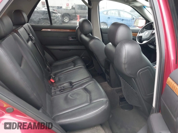 2008 Cadillac SRX AWD with VIN 1GYEE637580124158, listed as a IAAI auction lot 41501236 with 101,572 mi miles. Bid and sale history available at carsss.com. Image 8.