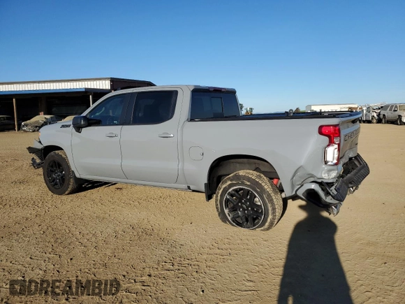 2024 Chevrolet Silverado 1500 RST with VIN 2GCUDEED7R1165236, listed as a Copart auction lot 50582385 with 7,333 mi miles and Salvage Title. Bid and sale history available at DreamBid. Image 2.