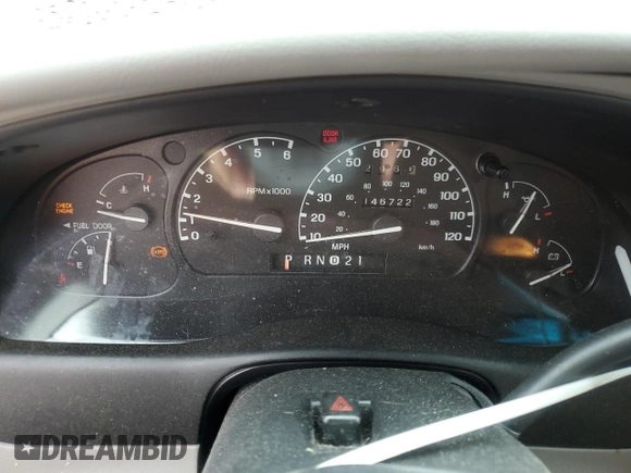 2000 Ford Explorer XLT z VIN 1FMZU73E3YUB16272, wystawiony jako Copart lot #59479125 z przebiegiem 146 722 mil mil oraz Szkoda całkowita • Salvage title. Historia ofert i sprzedaży dostępna na DreamBid. Obrazek 9.