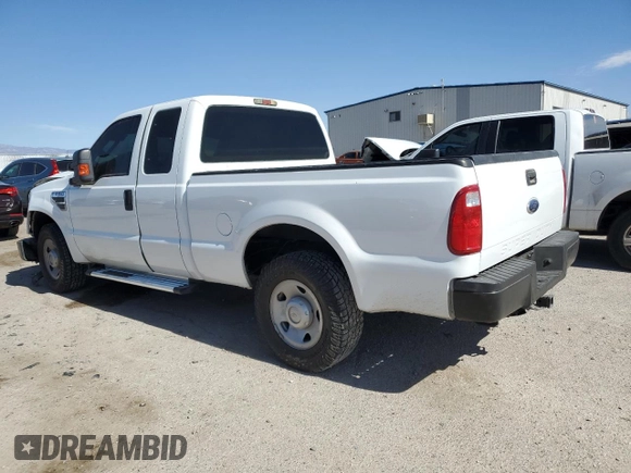 2008 Ford Super Duty F-250 SRW XL with VIN 1FTNX20568EE17694, listed as a Copart auction lot 45038695 with 32,272 mi miles and Salvage Title. Bid and sale history available at carsss.com. Image 2.