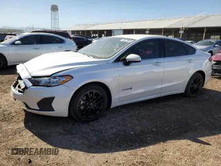 2019 Ford Fusion Hybrid SE with VIN 3FA6P0LU7KR284563, listed as a Copart auction lot 39979903 with 0 mi miles. Bid and sale history available at carsss.com. Image 1.