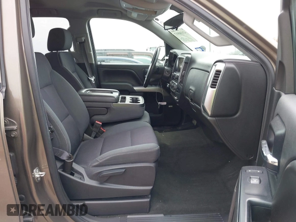 2014 Chevrolet Silverado 1500 LT with VIN 1GCVKREC8EZ139738, listed as a IAAI auction lot 41690917 with 137,519 mi miles. Bid and sale history available at carsss.com. Image 5.