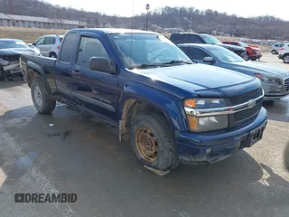 2004 Chevrolet Colorado LS Z71 with VIN 1GCDT196048188709, listed as a IAAI auction lot 41685930 with 153,673 mi miles. Bid and sale history available at carsss.com. Image 1.
