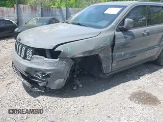 2021 Jeep Grand Cherokee Laredo E с VIN 1C4RJEAG0MC658371, выставлен на аукционе IAAI как лот 42271039 с пробегом 39 919 миль миль и . История ставок и продаж доступна на DreamBid. Изображение 20.