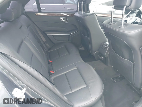 2014 Mercedes-Benz E-Class E 250 BlueTEC Luxury with VIN WDDHF0EB6EA942847, listed as a IAAI auction lot 41631294 with 48,650 mi miles. Bid and sale history available at carsss.com. Image 8.