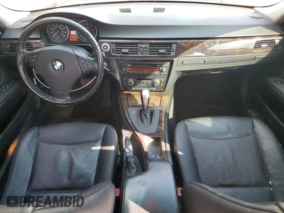 2007 BMW 3 Series 328xi z VIN WBAVT73557FZ35290, wystawiony jako Copart lot #48251955 z przebiegiem 287 728 mil mil oraz Szkoda całkowita • Salvage title. Historia ofert i sprzedaży dostępna na DreamBid. Obrazek 8.