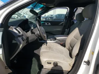 2014 Ford Explorer XLT z VIN 1FM5K7D80EGA90981, wystawiony jako Copart lot #59228575 z przebiegiem 105 580 mil mil oraz Szkoda całkowita • Salvage title. Historia ofert i sprzedaży dostępna na DreamBid. Obrazek 7.