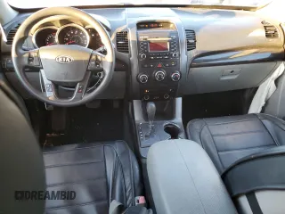 2011 Kia Sorento LX with VIN 5XYKT3A16BG153987, listed as a Copart auction lot 88660705 with 162,317 mi miles and Salvage Title. Bid and sale history available at DreamBid. Image 8.