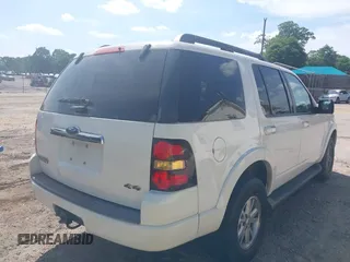 2009 Ford Explorer XLT with VIN 1FMEU73E29UA43461, listed as a IAAI auction lot 42090596 with 244,579 mi miles and . Bid and sale history available at DreamBid. Image 4.