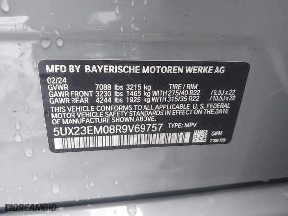 2024 BMW X7 xDrive40i with VIN 5UX23EM08R9V69757, listed as a IAAI auction lot 41607417 with 6,188 mi miles. Bid and sale history available at carsss.com. Image 9.