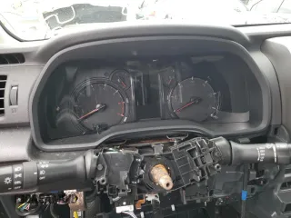 2023 Toyota 4Runner SR5 z VIN JTEEU5JR1P5281366, wystawiony jako Copart lot #57144835 z przebiegiem Nie podano mil oraz Szkoda całkowita • Salvage title. Historia ofert i sprzedaży dostępna na DreamBid. Obrazek 9.