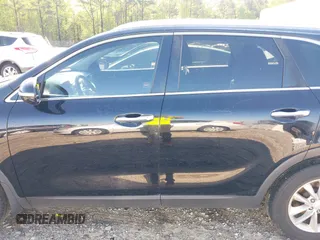 2016 Kia Sorento LX with VIN 5XYPG4A36GG170121, listed as a IAAI auction lot 41941691 with 240,609 mi miles and . Bid and sale history available at carsss.com. Image 14.