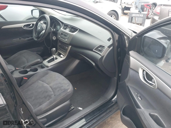 2013 Nissan Sentra SR with VIN 3N1AB7AP8DL660351, listed as a IAAI auction lot 41486461 with 145,587 mi miles. Bid and sale history available at carsss.com. Image 5.
