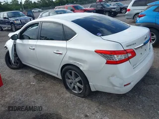 2014 Nissan Sentra SV with VIN 3N1AB7AP7EL635815, listed as a IAAI auction lot 42477654 with 182,596 mi miles and . Bid and sale history available at DreamBid. Image 3.