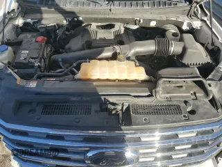 2018 Ford Expedition Max XLT z VIN 1FMJK1HT9JEA40922, wystawiony jako Copart lot #41498695 z przebiegiem 91 534 mil mil oraz Szkoda całkowita • Salvage title. Historia ofert i sprzedaży dostępna na DreamBid. Obrazek 12.