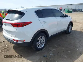 2018 Kia Sportage LX with VIN KNDPMCAC8J7372403, listed as a IAAI auction lot 41763496 with 92,651 mi miles and . Bid and sale history available at carsss.com. Image 4.