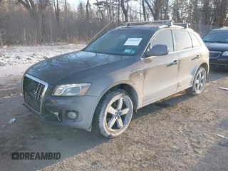 2011 Audi Q5 3.2L Premium Plus with VIN WA1DKAFP7BA008657, listed as a IAAI auction lot 41440493 with 174,033 mi miles. Bid and sale history available at carsss.com. Image 2.