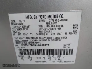 2019 Ford Explorer XLT with VIN 1FM5K7D86KGB38219, listed as a IAAI auction lot 41649954 with 65,997 mi miles. Bid and sale history available at carsss.com. Image 9.