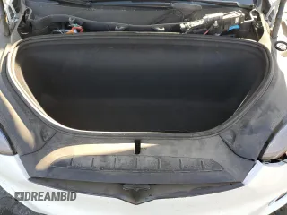 2021 Tesla Model X Long Range Plus with VIN 5YJXCBE22MF311576, listed as a Copart auction lot 68583984 with 83,137 mi miles and Salvage Title. Bid and sale history available at carsss.com. Image 14.