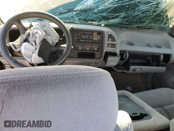 1996 Chevrolet Silverado 1500 with VIN 1GCEC14M6TZ154941, listed as a Copart auction lot 66361154 with 124,631 mi miles and Salvage Title. Bid and sale history available at DreamBid. Image 8.