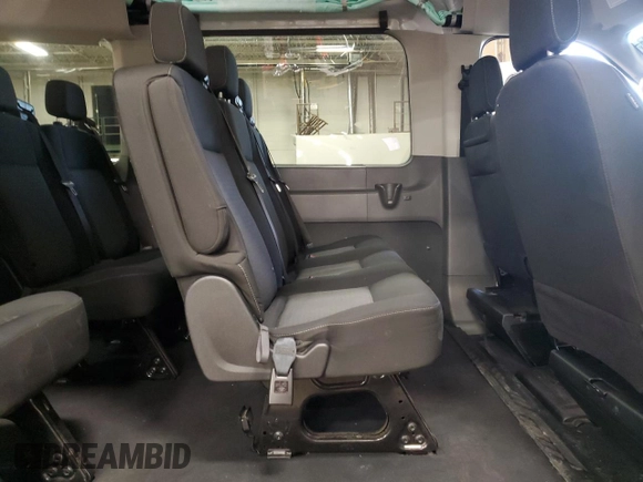 2023 Ford Transit Passenger XL with VIN 1FBAX2C82PKA70924, listed as a Copart auction lot 41698045 with 53,555 mi miles and Clean Title. Bid and sale history available at DreamBid. Image 11.